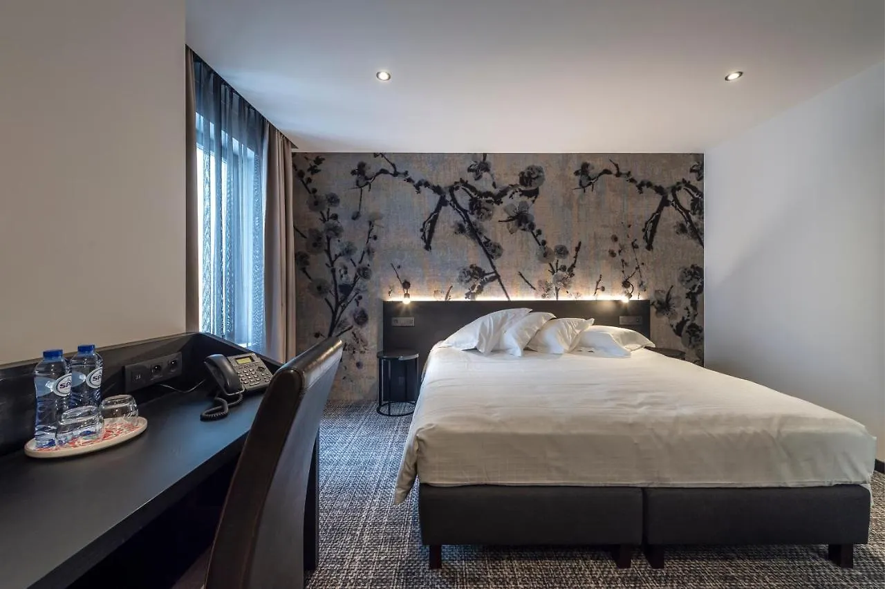 Hotel Monarc Ostende 4*,